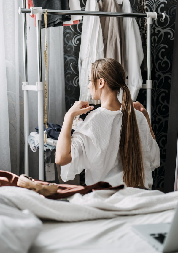Fall Closet Cleanout Guide: How to Transition Your Wardrobe and Declutter for the Season