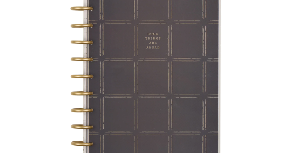 The Happy Planner displaying one of their simple covers.
